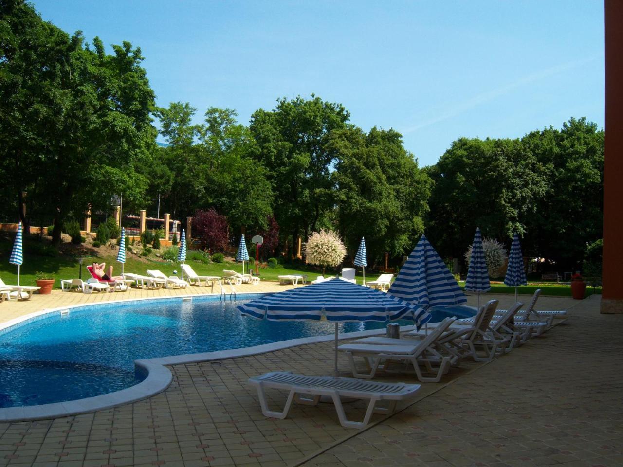 Sunrise Complex Apartments Златни пясъци Екстериор снимка